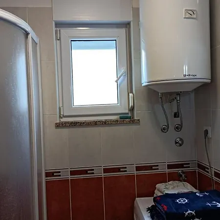 Fiorita For 4 Persons Close The Apartmán Poreč